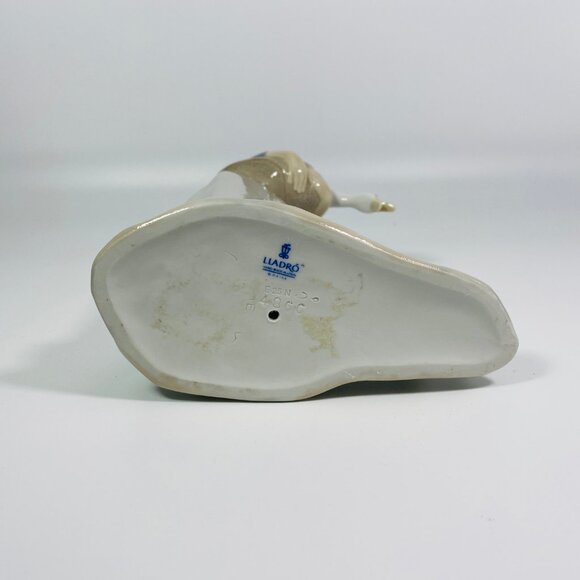 Retired Lladro Girl With Goose And Dog Figurine 4866 10.5” Tall Mint with Box - Picture 9 of 9